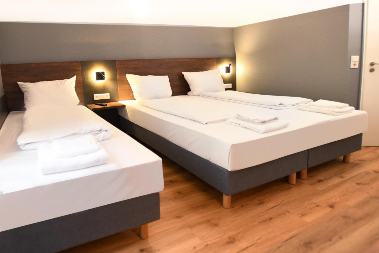 Hotel Apadana Frankfurt Frankfurt am Main Bagian luar foto