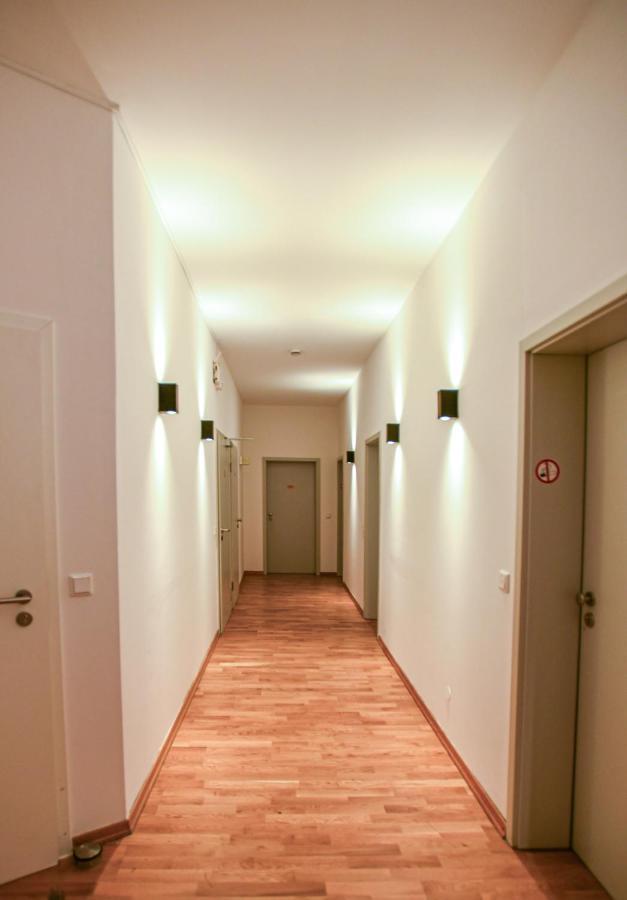 Hotel Apadana Frankfurt Frankfurt am Main Bagian luar foto