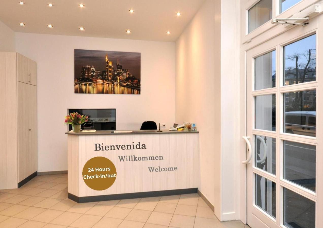 Hotel Apadana Frankfurt Frankfurt am Main Bagian luar foto