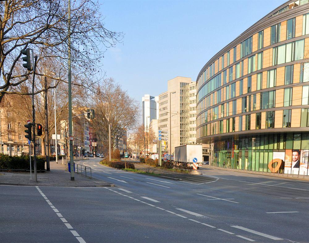 Hotel Apadana Frankfurt Frankfurt am Main Bagian luar foto